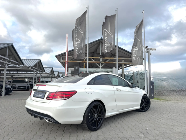 Mercedes-Benz E 350 D#AMG#9G-TR#DESIGNO#ALCANTARA#PANO#360CAM#KEYLESS - автомобили, коли, обяви за нови и употребявани 6