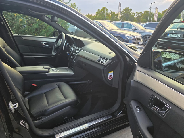 Mercedes-Benz E 350 D MEGA FULL AMG LINE ПАНОРАМА ЛИЗИНГ 100% - автомобили, коли, обяви за нови и употребявани 13