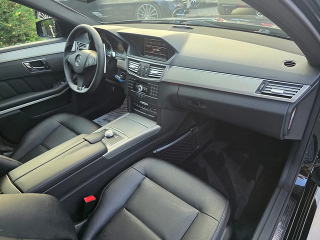 Mercedes-Benz E 350 D MEGA FULL AMG LINE ПАНОРАМА ЛИЗИНГ 100% - автомобили, коли, обяви за нови и употребявани 14