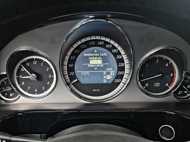 Mercedes-Benz E 350 AMG/4MATIC/GERMANY/AMBIENT/TEMPOMAT/AUTO HOLD/LIZI - автомобили, коли, обяви за нови и употребявани 9