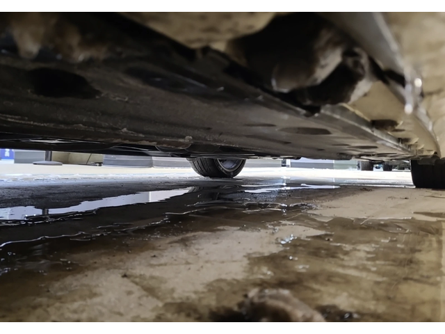 Mercedes-Benz E 350 КОжа* Подгрев* Кейлес* Blind Spot* PANO - автомобили, коли, обяви за нови и употребявани 15