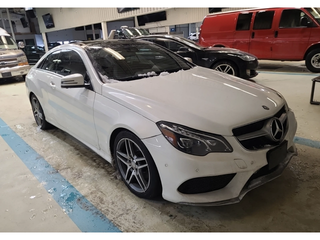 Mercedes-Benz E 350 КОжа* Подгрев* Кейлес* Blind Spot* PANO - автомобили, коли, обяви за нови и употребявани 1