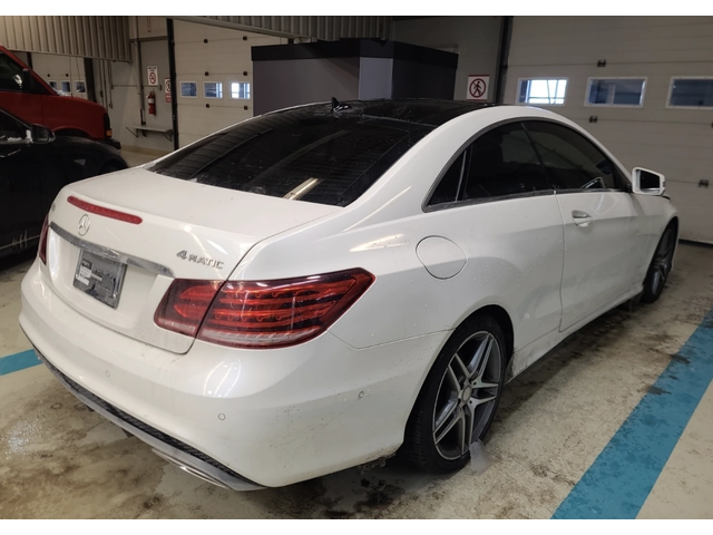 Mercedes-Benz E 350 КОжа* Подгрев* Кейлес* Blind Spot* PANO - автомобили, коли, обяви за нови и употребявани 2