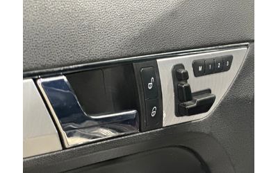 Mercedes-Benz E 350 AMG Pack - автомобили, коли, обяви за нови и употребявани 11