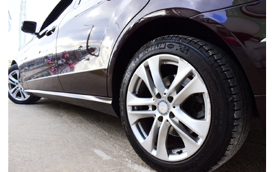 mercedes-benz-e-350 - 1