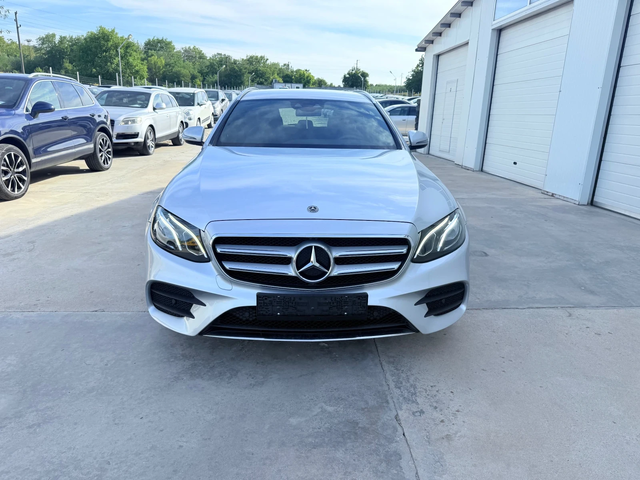 Mercedes-Benz E 350 3.0cdi* AMG* 4Matik* Digital* UNIKAT* - автомобили, коли, обяви за нови и употребявани 10