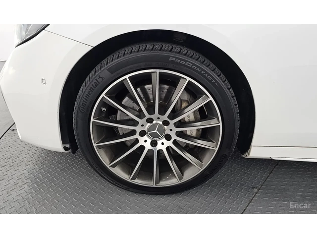 Mercedes-Benz E 350 AMG-пакет* ОБДУХВАНЕ* ПАНОРАМА* - автомобили, коли, обяви за нови и употребявани 2