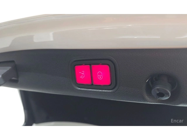 Mercedes-Benz E 350 AMG* LINE* 4MATIC* BURMESTER* ДИСТРОНИК* ХЕДЪП* 36 - автомобили, коли, обяви за нови и употребявани 15