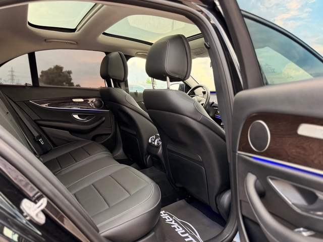 Mercedes-Benz E 350 d= BRABUS= HUD= DISTRONIC= KEYLESS= SOFT CLOSE= 36 - автомобили, коли, обяви за нови и употребявани 11
