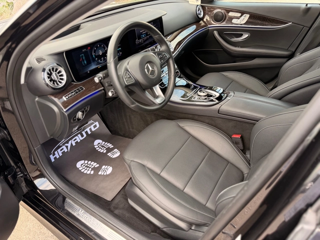 Mercedes-Benz E 350 d= BRABUS= HUD= DISTRONIC= KEYLESS= SOFT CLOSE= 36 - автомобили, коли, обяви за нови и употребявани 8