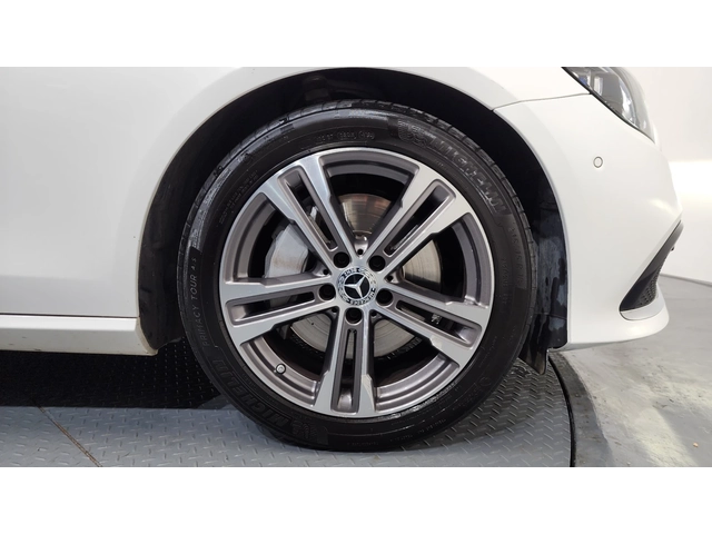 Mercedes-Benz E 350 4MATIC Avantgarde - автомобили, коли, обяви за нови и употребявани 4