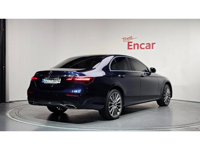 Mercedes-Benz E 350 4MATIC AMG Line | HUD | 360  | Ventilated Seats - автомобили, коли, обяви за нови и употребявани 1
