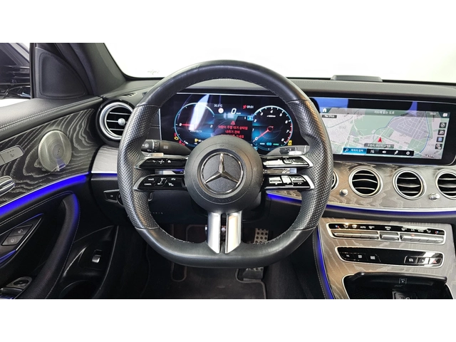 Mercedes-Benz E 350 4MATIC AMG Line | HUD | 360  | Ventilated Seats - автомобили, коли, обяви за нови и употребявани 9