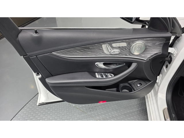 Mercedes-Benz E 350 E350 4MATIC AMG Line - автомобили, коли, обяви за нови и употребявани 7