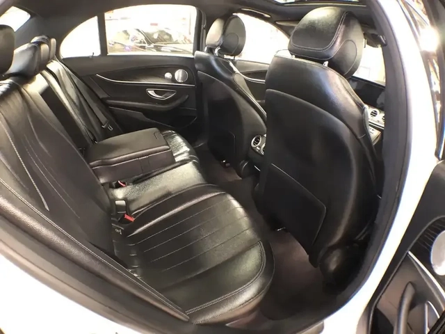 Mercedes-Benz E 350 4MATIC AMG Package - автомобили, коли, обяви за нови и употребявани 13