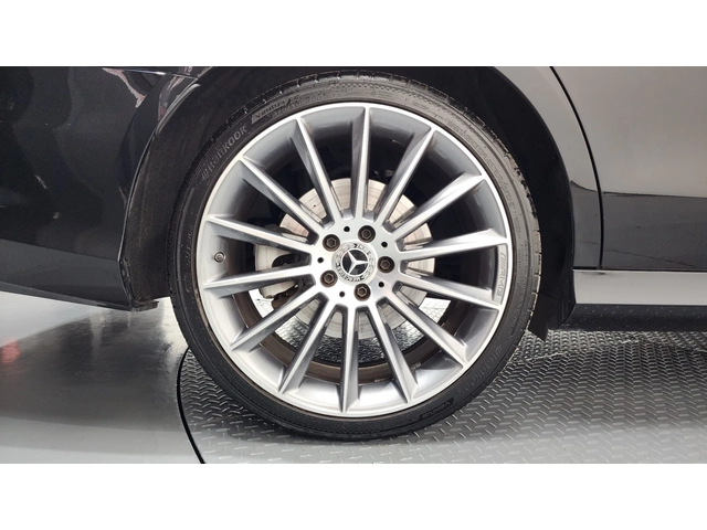 Mercedes-Benz E 350 4MATIC AMG Line - автомобили, коли, обяви за нови и употребявани 4