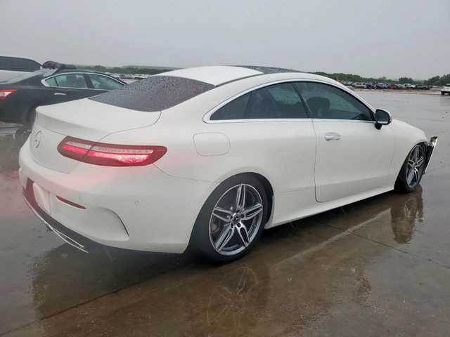 Mercedes-Benz E 400 AMG* DESIGNO* KEYLESS* AMBIENT* BURMESTER - автомобили, коли, обяви за нови и употребявани 2