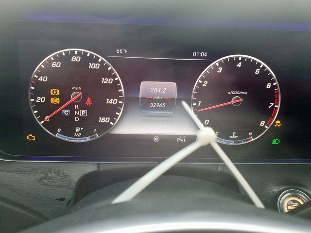 Mercedes-Benz E 400 AMG* DESIGNO* KEYLESS* AMBIENT* BURMESTER - автомобили, коли, обяви за нови и употребявани 8