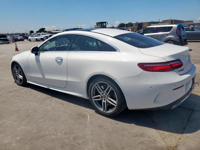 Mercedes-Benz E 400 AMG COUPE* KEYLESS* BLIND SPOT* КАМЕРА - автомобили, коли, обяви за нови и употребявани 3