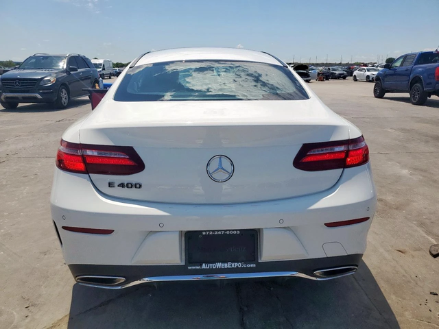 Mercedes-Benz E 400 AMG COUPE* KEYLESS* BLIND SPOT* КАМЕРА - автомобили, коли, обяви за нови и употребявани 4