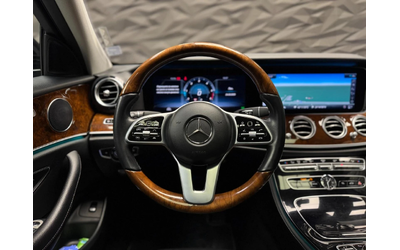 Mercedes-Benz E 400 d 4Matic AMG Line* Pano* Camera* 360 - автомобили, коли, обяви за нови и употребявани 6