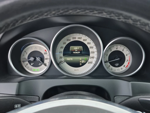 Mercedes-Benz E 400 * CARFAX * ЦЕНА ДО БГ - автомобили, коли, обяви за нови и употребявани 6