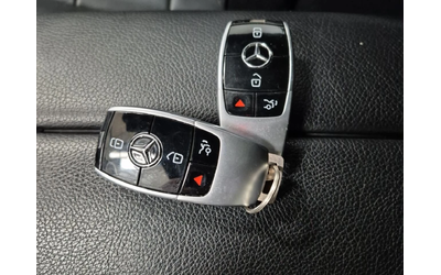 Mercedes-Benz E 400 * 4 MATIC* AMG PACK* BURMESTER* PANO* DISTRONIC* - автомобили, коли, обяви за нови и употребявани 11