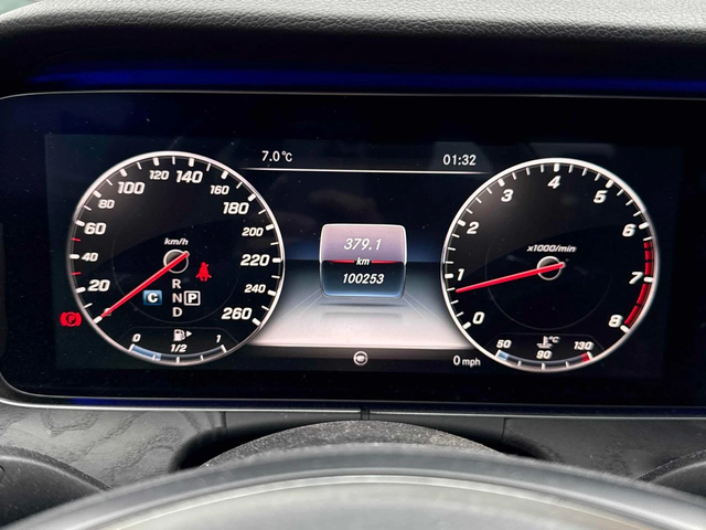 Mercedes-Benz E 400 AMG pack* Distronic* Обдух* 360* Burmester* HeadUp - автомобили, коли, обяви за нови и употребявани 6