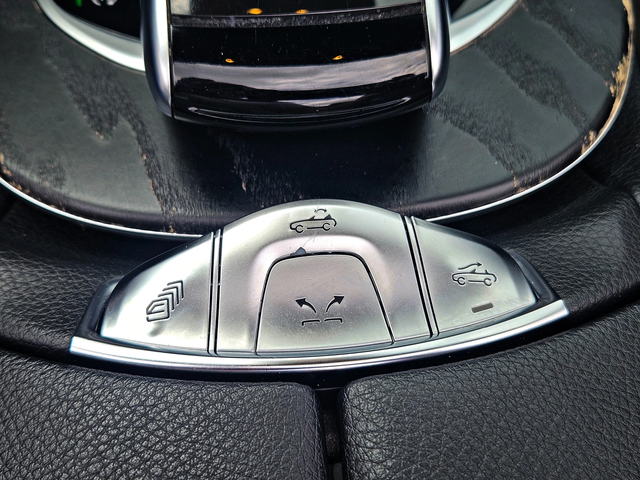 Mercedes-Benz E 400 AMG/4MAT/DISTRONIC/ПОДГРЕВ/ОБДУХ/CAMERA/AMBIENT - автомобили, коли, обяви за нови и употребявани 11