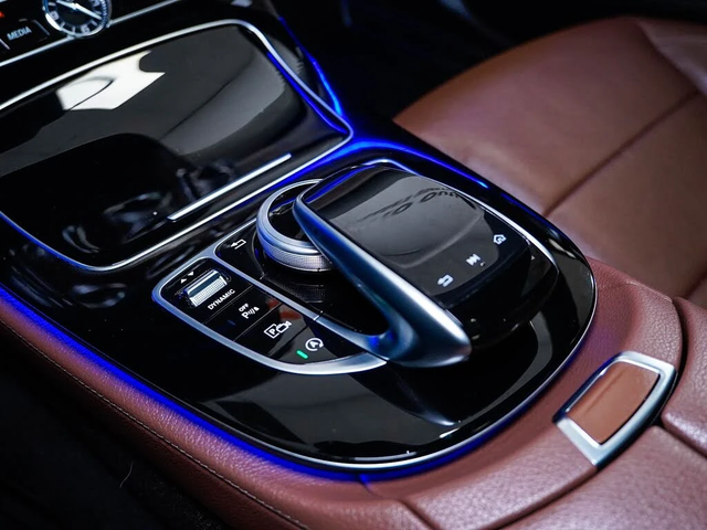 Mercedes-Benz E 400 AMG PK| DIGITAL| BURMASTER| AMBIENT| 9G| PANO| KEY - автомобили, коли, обяви за нови и употребявани 11