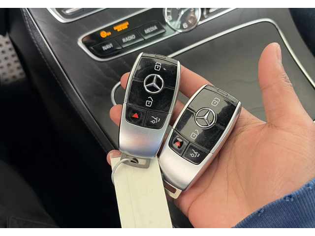 Mercedes-Benz E 400 4MATIC* КОжа* Подгрев* Кейлес* Blind Spot* ВИДЕО - автомобили, коли, обяви за нови и употребявани 10