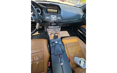 Mercedes-Benz E 400 МЪРТВА* ТОЧКА* LANE* ASSIST* HARMON* KARDON* - автомобили, коли, обяви за нови и употребявани 7