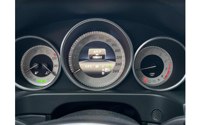 Mercedes-Benz E 400 кожа* Подгрев* Кейлес* Blind Spot* CARFAX* ВИДЕО - автомобили, коли, обяви за нови и употребявани 7