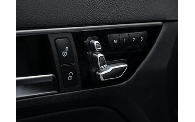 Mercedes-Benz E 400 АвтоКредит* (ЦЕНА ДО БГ) - автомобили, коли, обяви за нови и употребявани 11