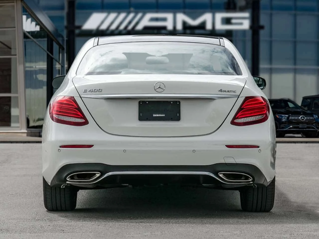 Mercedes-Benz E 400 * Фиксирана цена до БГ * 51к км! * От Mercedes * - автомобили, коли, обяви за нови и употребявани 4