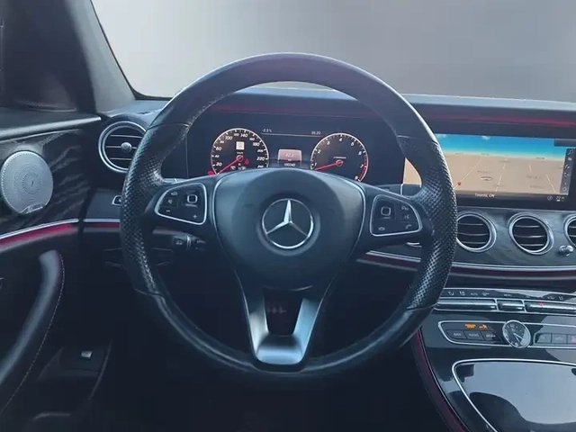 Mercedes-Benz E 400 4MATIC * AMG PKG * BURMESTER * ОБДУХВАНЕ * CARFAX - автомобили, коли, обяви за нови и употребявани 12