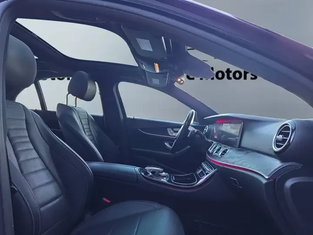 Mercedes-Benz E 400 4MATIC * AMG PKG * BURMESTER * ОБДУХВАНЕ * CARFAX - автомобили, коли, обяви за нови и употребявани 9