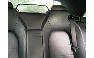 Mercedes-Benz E 400 ПОДГРЕВ * 360 * АВТОКРЕДИТ * CARFAX - автомобили, коли, обяви за нови и употребявани 11