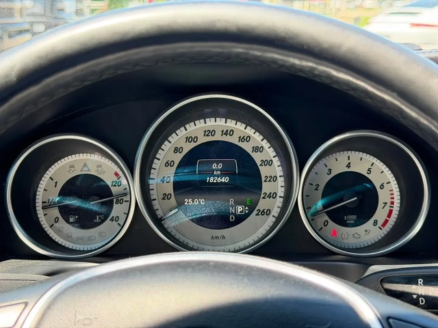 Mercedes-Benz W100 E-Class - автомобили, коли, обяви за нови и употребявани 8