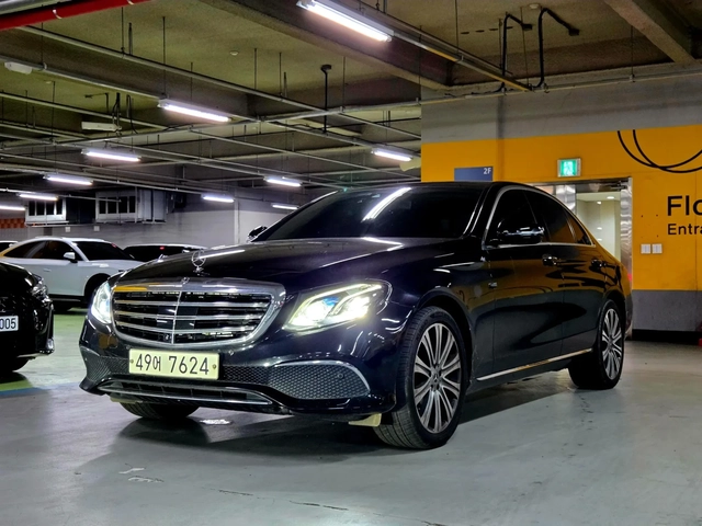 Mercedes-Benz W100 360* ДВОЕН ШИБЕДАХ* БУРМАЙСТЕР* ОБДУХ* ЛИЗИНГ - автомобили, коли, обяви за нови и употребявани 0