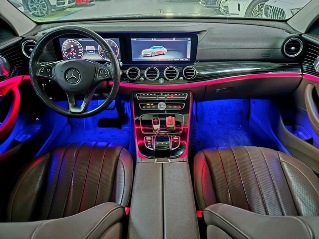 Mercedes-Benz E 400 360* ДВОЕН ШИБЕДАХ* БУРМАЙСТЕР* ОБДУХ* ЛИЗИНГ - автомобили, коли, обяви за нови и употребявани 6
