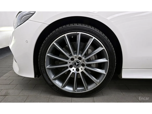 Mercedes-Benz E 400 4MATIC - автомобили, коли, обяви за нови и употребявани 2