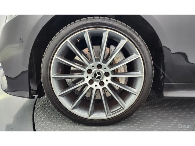 Mercedes-Benz E 400 4MATIC - автомобили, коли, обяви за нови и употребявани 2