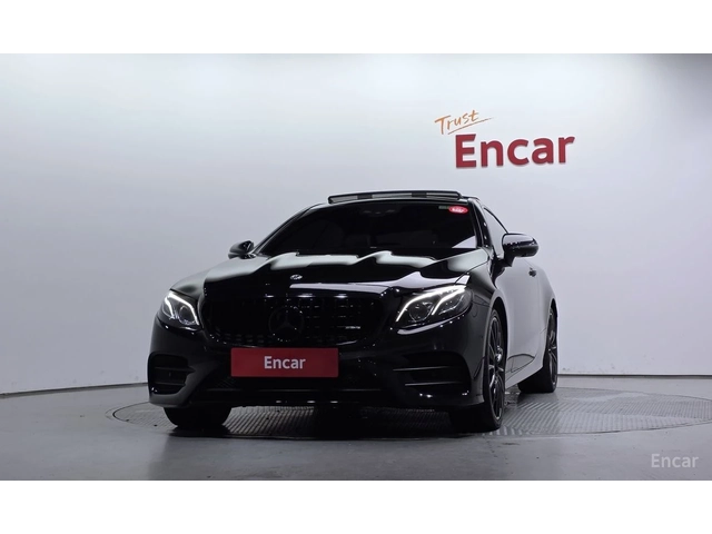 Mercedes-Benz E 400 4MATIC* BLACK EDITION* CARBON* 360* КРАЙНА ЦЕНА - автомобили, коли, обяви за нови и употребявани 1
