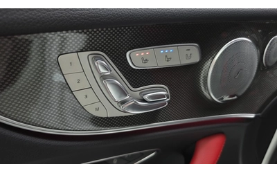 Mercedes-Benz E 400 4MATIC Coupe - автомобили, коли, обяви за нови и употребявани 10