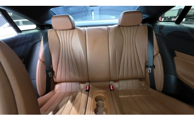 Mercedes-Benz E 400 4MATIC Coupe - автомобили, коли, обяви за нови и употребявани 10
