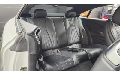 Mercedes-Benz E 400 4MATIC Coupe - автомобили, коли, обяви за нови и употребявани 10
