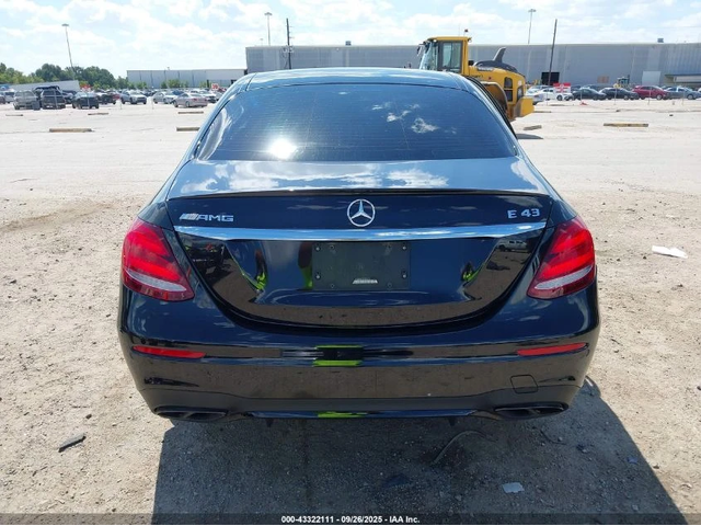 Mercedes-Benz E 43 AMG 4MATIC / BURMESTER / ОБДУХВАНЕ / ПАНОРАМА - автомобили, коли, обяви за нови и употребявани 4