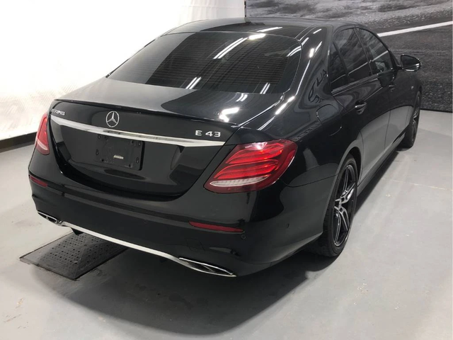 Mercedes-Benz E 43 AMG | DISTRONIC | ПОДГРЕВ | ПАНОРАМА | CARFAX | - автомобили, коли, обяви за нови и употребявани 2
