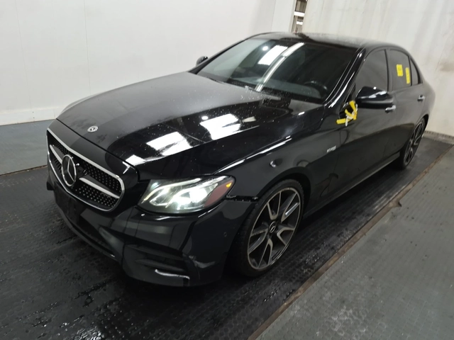 Mercedes-Benz E 43 AMG * * CARFAX * * АВТО КРЕДИТ * * - автомобили, коли, обяви за нови и употребявани 0